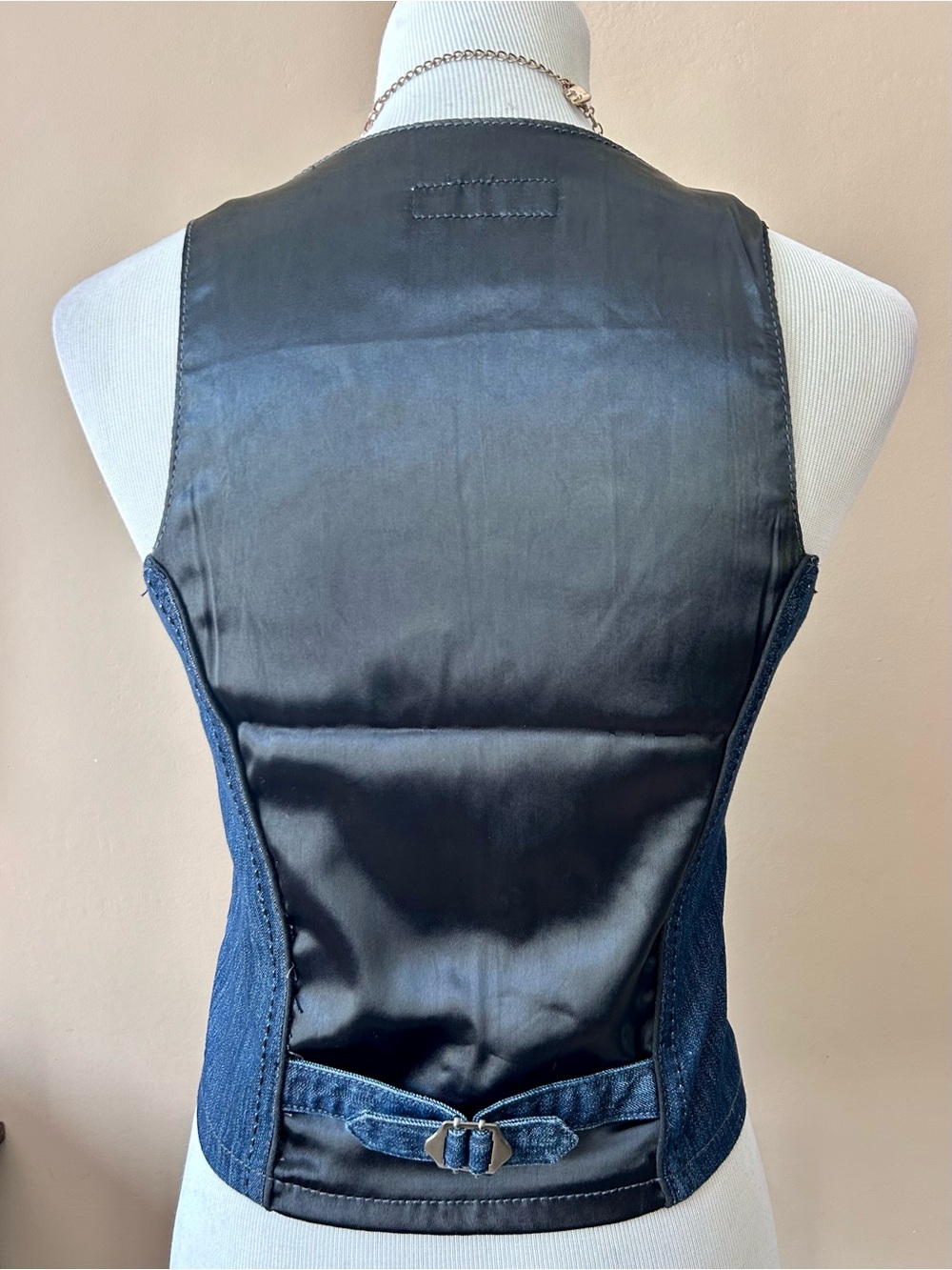 Y2K Tailored Fitted Denim Vest Women’s Clash Jeans Button Front NWT - Picture 5 of 7